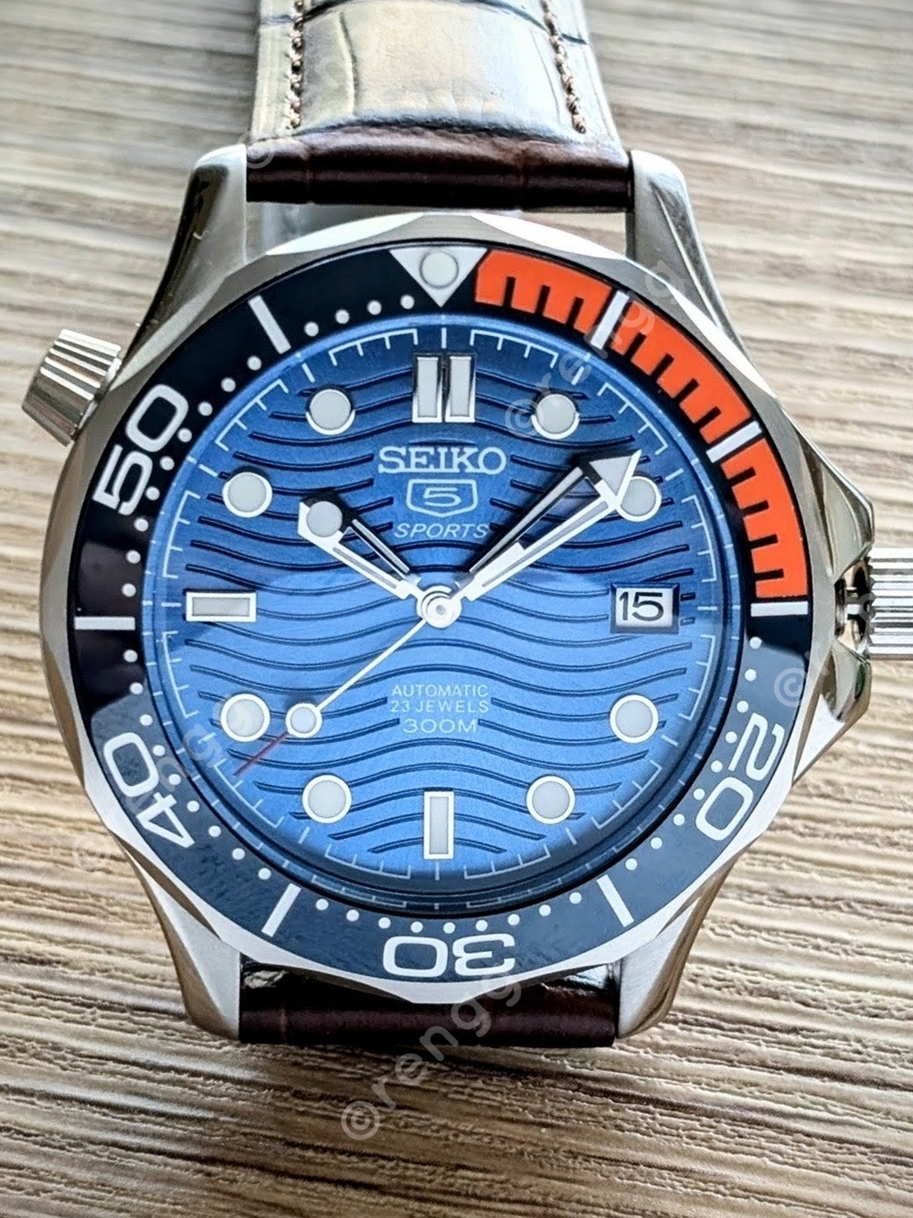 Seiko  Sports Automatic Blue Wave Diver Watch 41mm Sapphire 24jewels Exhibition